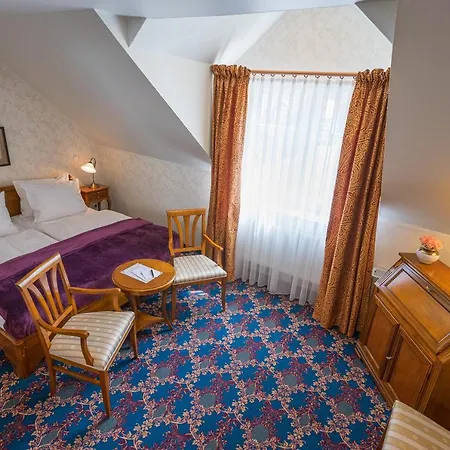 酒店 Boutiquehotel Schlosspalais 韦尼格罗德