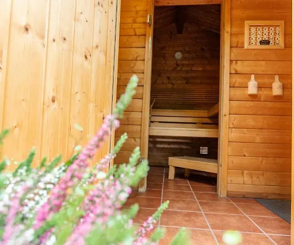 Hotel Boutiquehotel Schlosspalais 4*